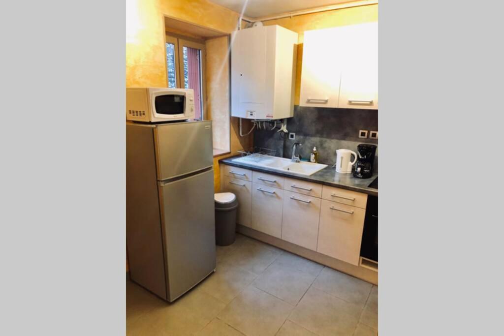 Апартаменты F3 - Neuf - 4/6 P - Lits King Size - Wifi - Cour Le Puy-en-Velay Экстерьер фото
